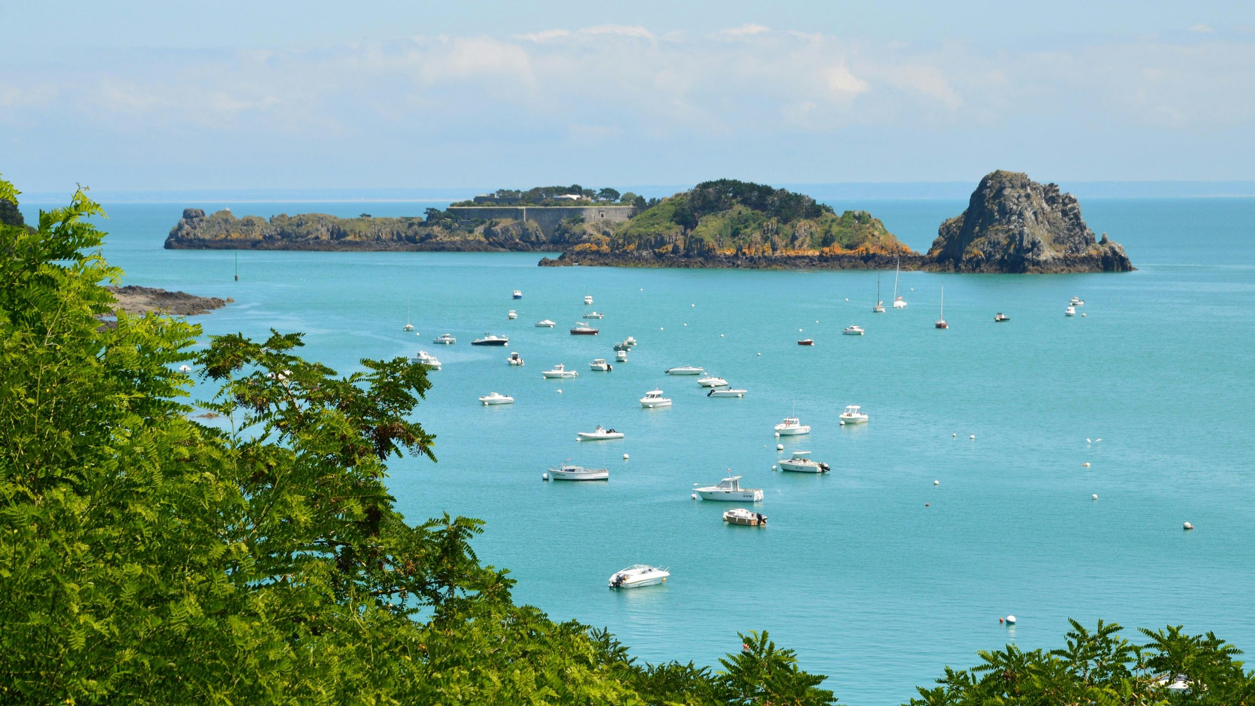 Magnifique photo des mouillages de Port-Briac