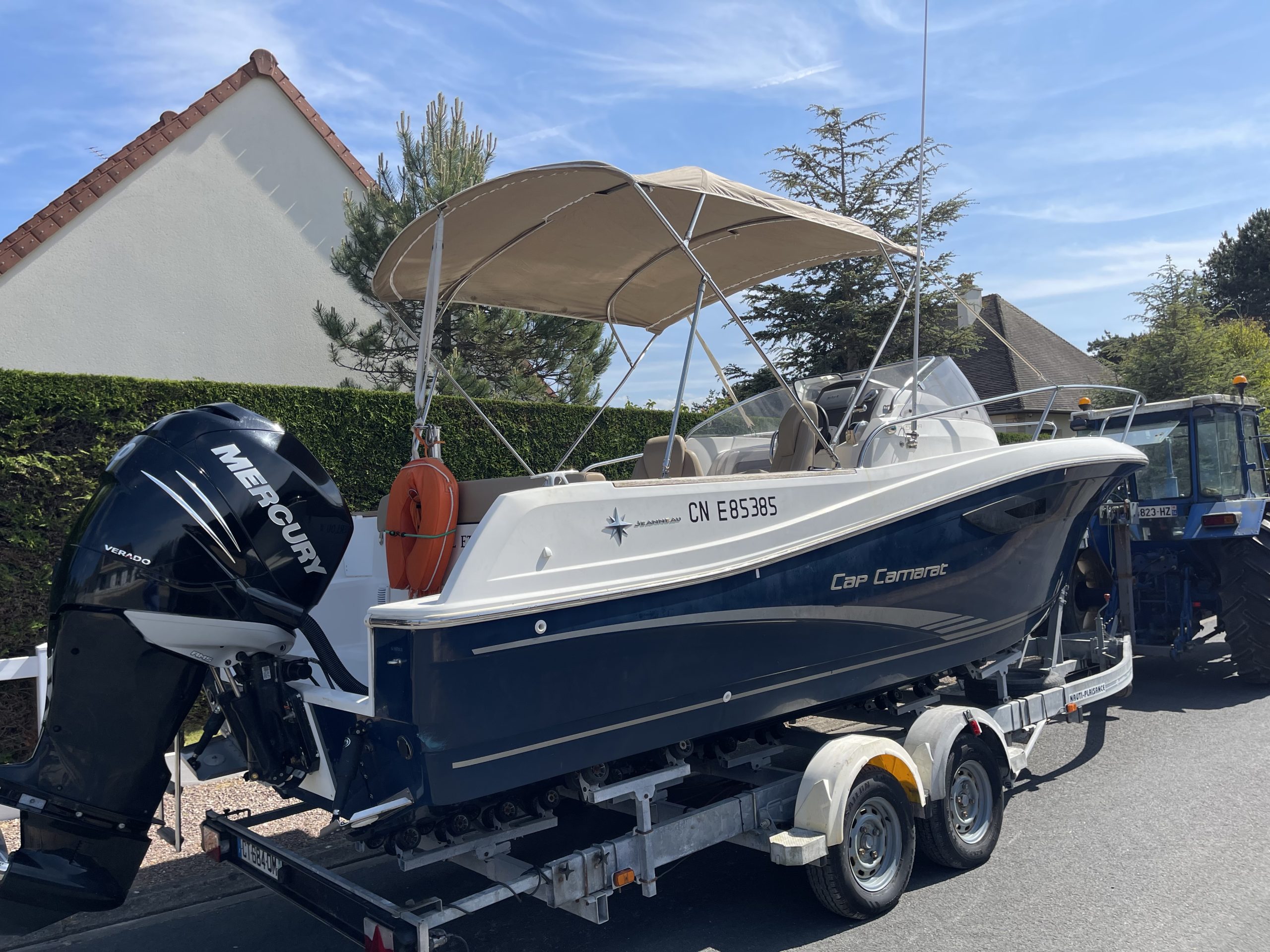 Jeanneau Cap Camarat 7.5 WA 300cv L6 122 heures (pas de taxes)